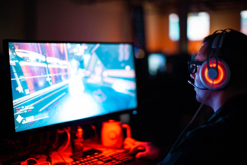Online gaming – Keep your kids safe from the dangers of the internet